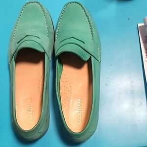 Womens Cole Haan turqouise suede loafers 9.5B